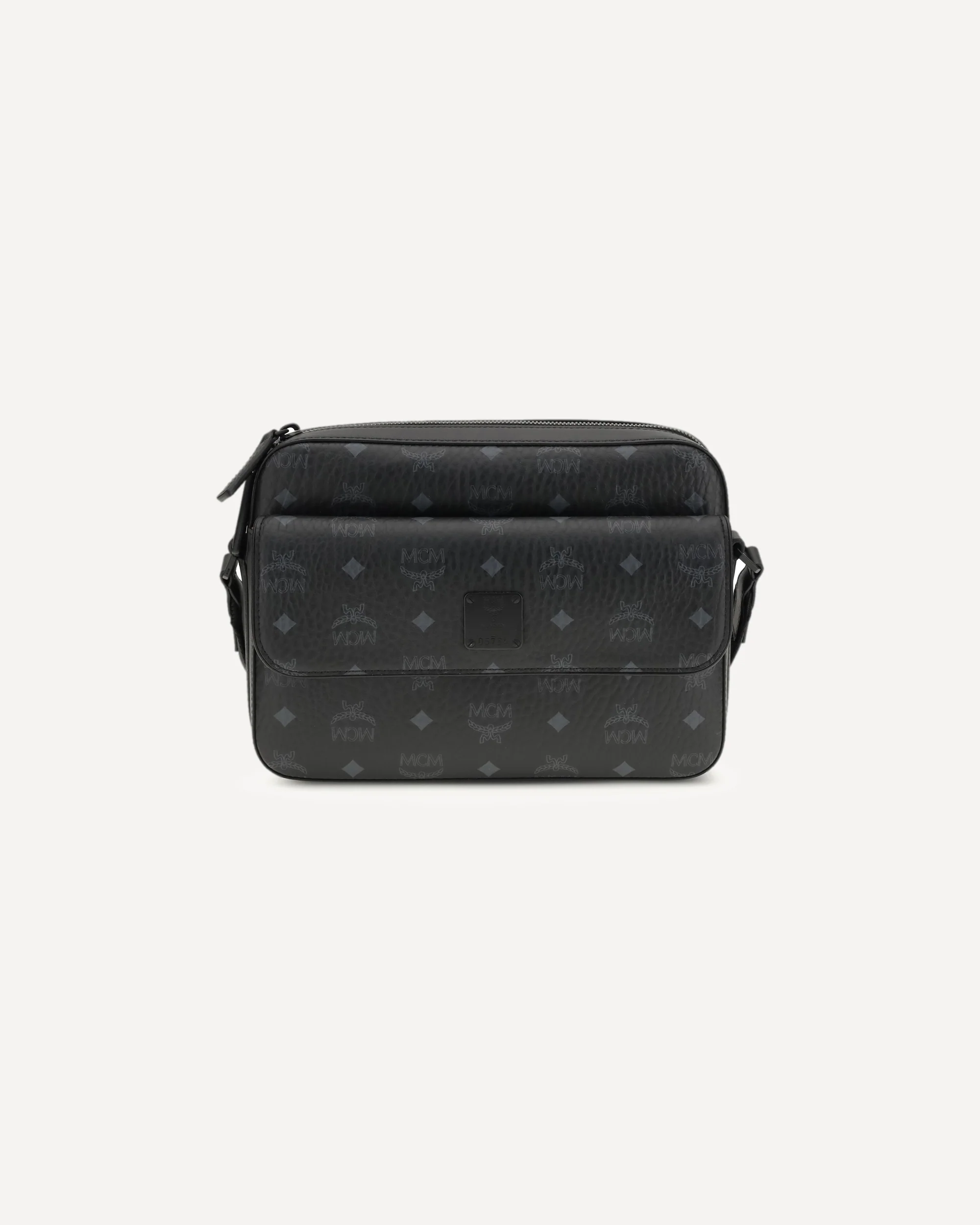 Aren Messenger Crossbody Bag - Image 3