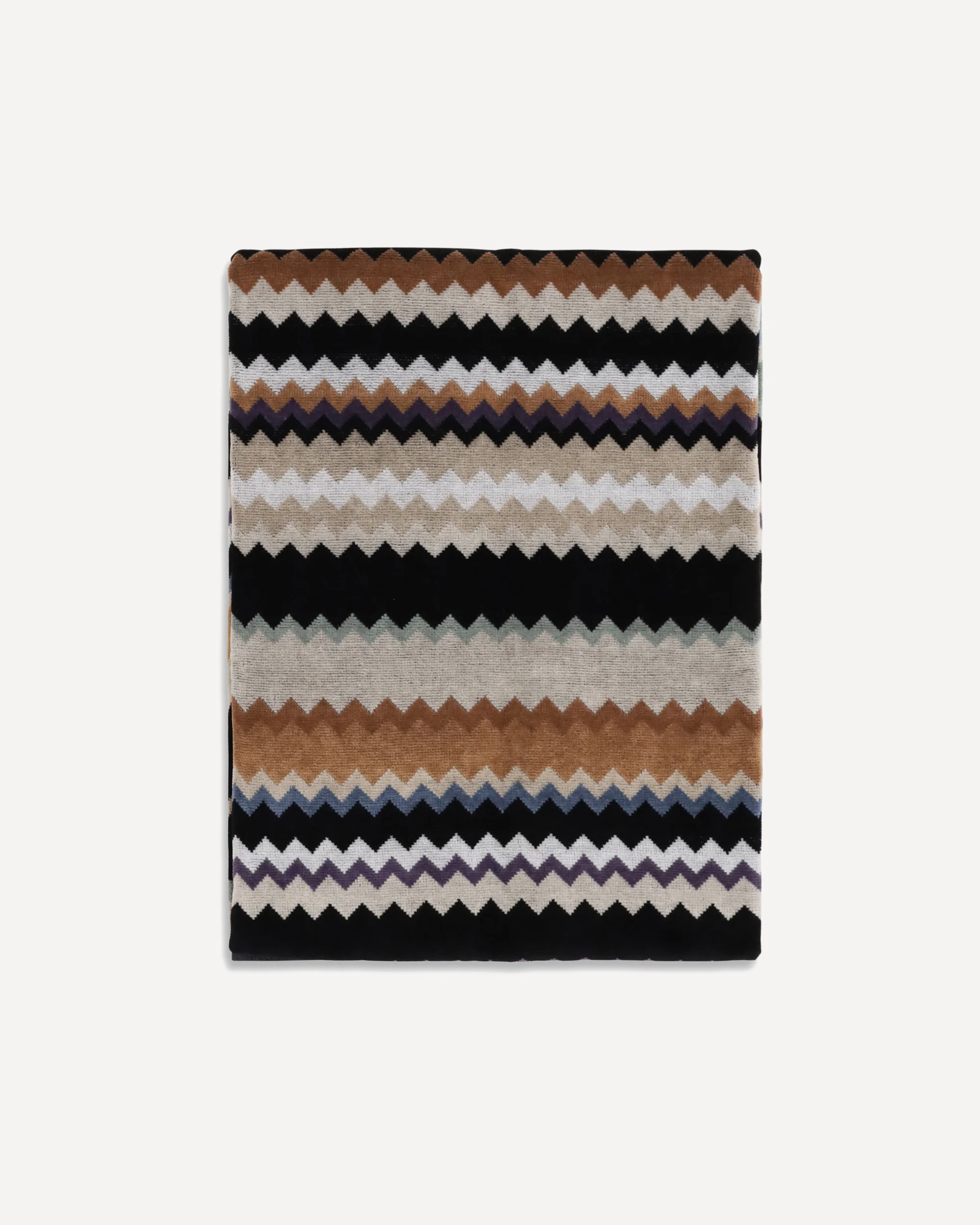 Zig zag pattern Towel - Image 3